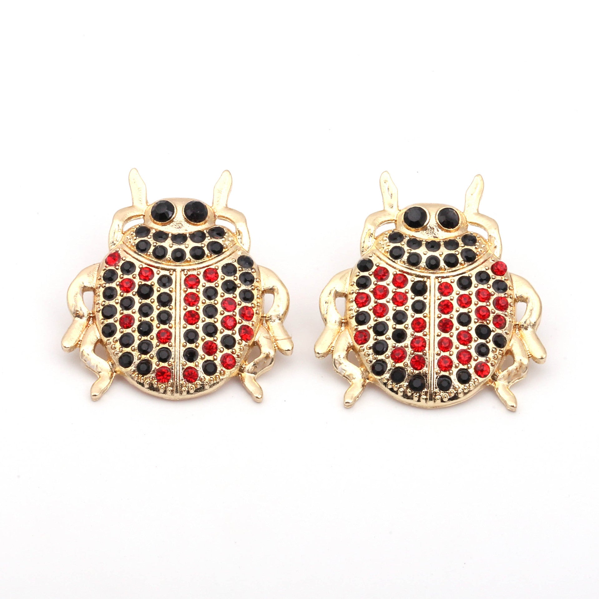 Atemberaubende Ohrring für den Alltag