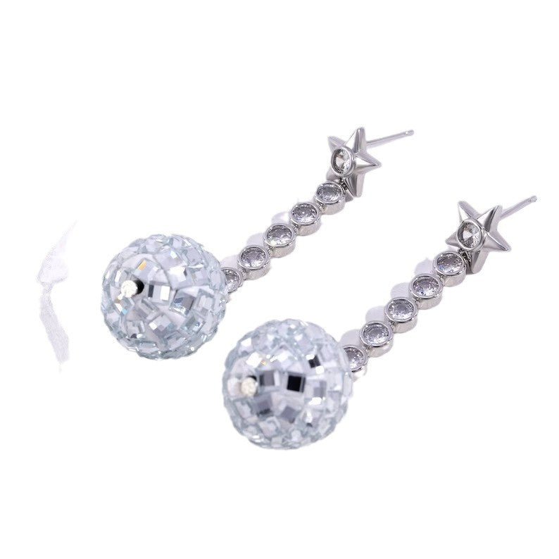 Atemberaubende Ohrring für den Alltag