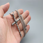 Zarte handwerkliche Halskette