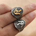 Zarte handwerkliche Ring