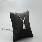 Schöne Halskette mit einzigartigem Stil