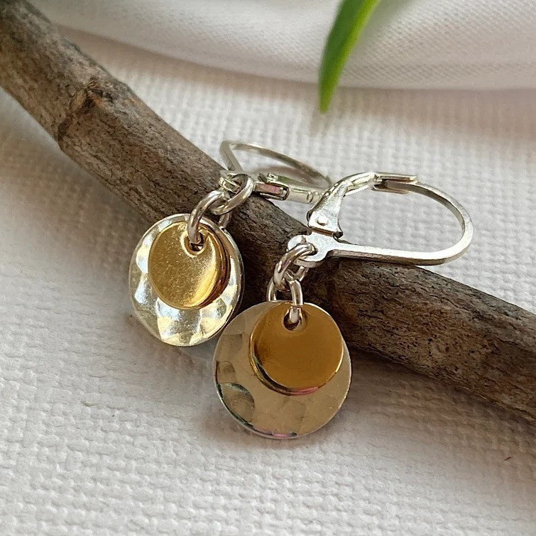 Schöne Gold Ohrring mit einzigartigem Stil