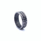 Zarte handwerkliche Ring