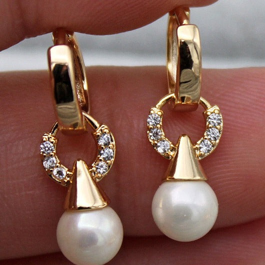 Atemberaubende Gold Ohrring für den Alltag