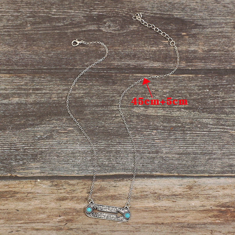 Zarte handwerkliche Halskette