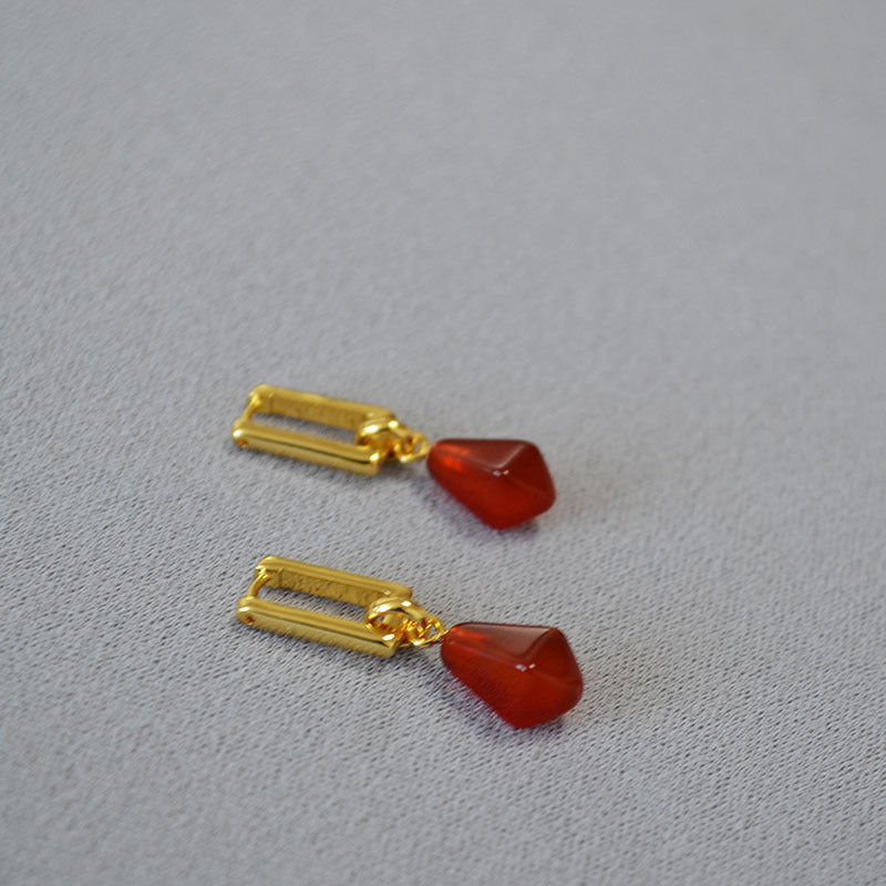 Schöne Halskette mit einzigartigem Stil