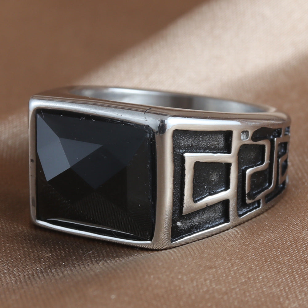 Klassische Ring mit zeitloser Eleganz