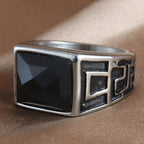 Klassische Ring mit zeitloser Eleganz