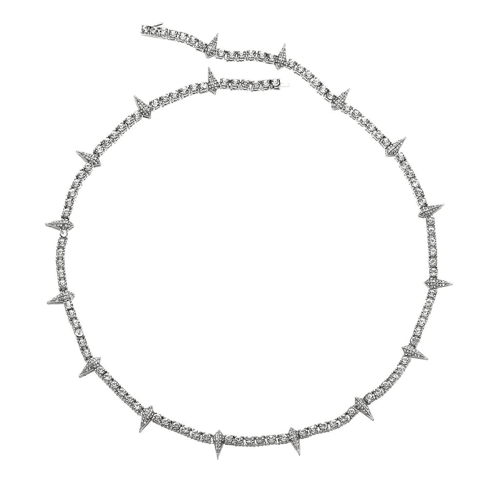 Schöne Halskette mit einzigartigem Stil