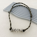 Schöne Halskette mit einzigartigem Stil