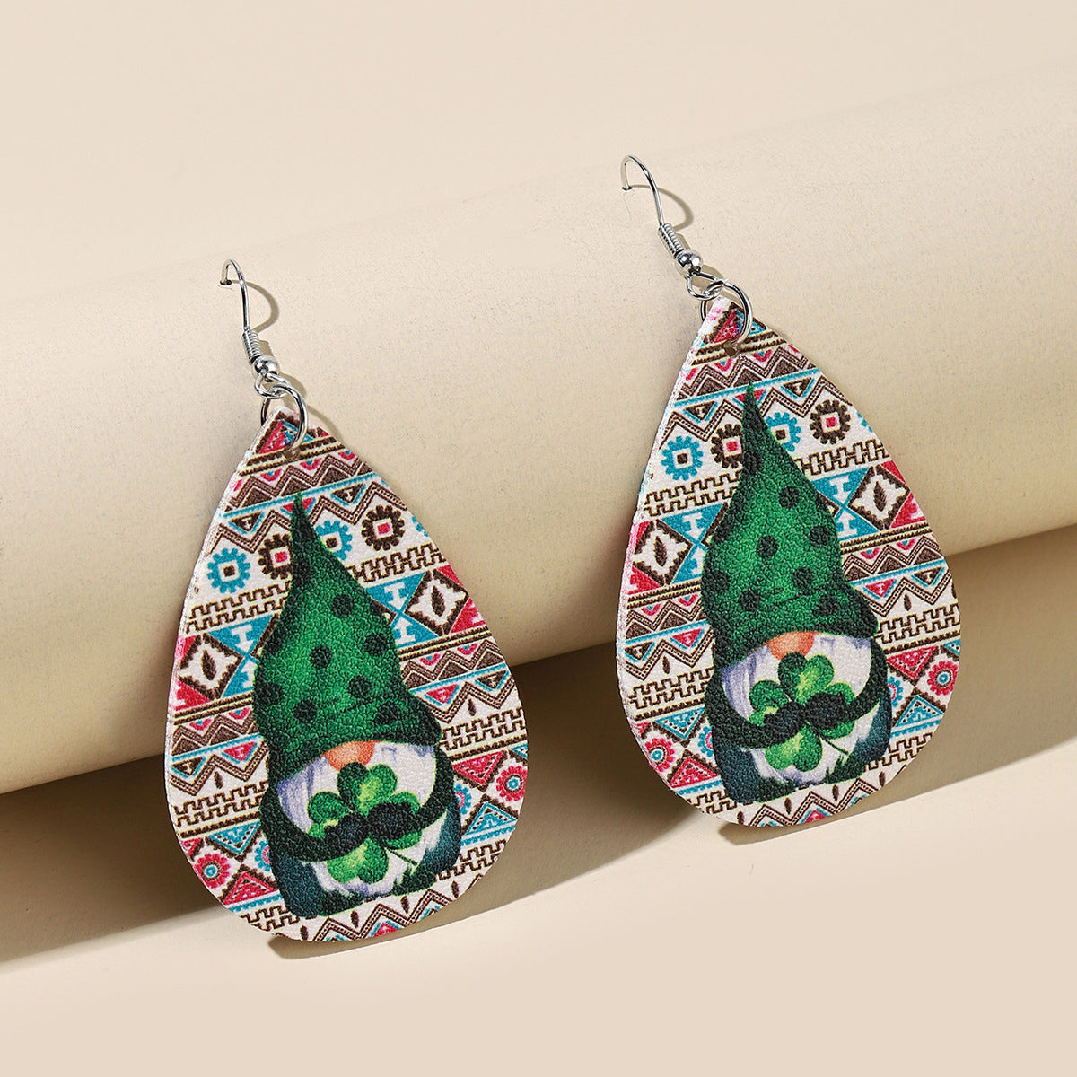 Klassische Ohrring mit zeitloser Eleganz