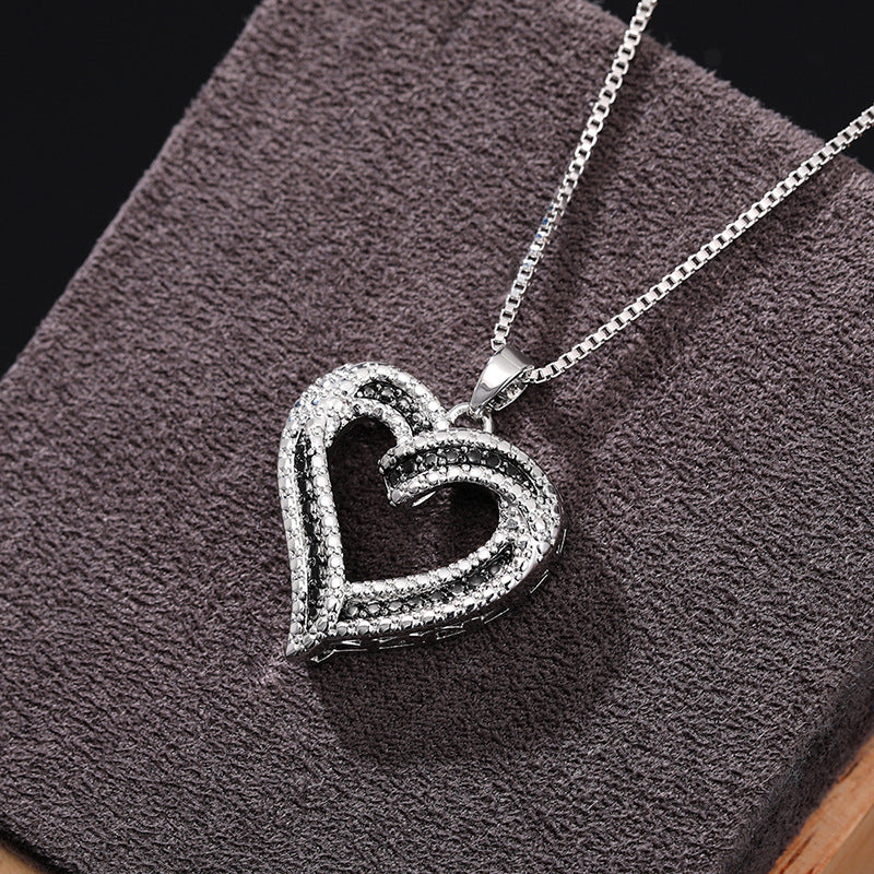 Schöne Halskette mit einzigartigem Stil