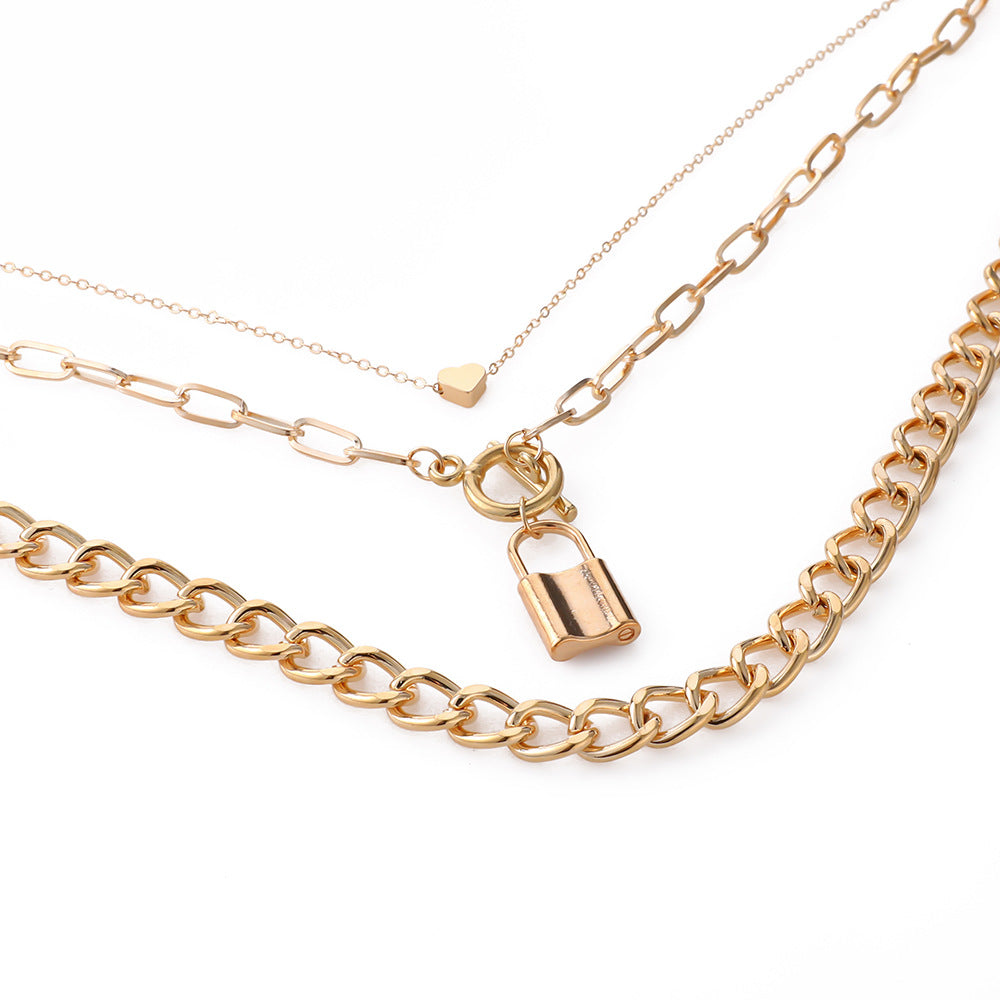 Schöne Halskette mit einzigartigem Stil