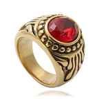 Zarte handwerkliche Ring