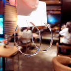 Atemberaubende Ohrring für den Alltag