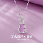 Schöne Halskette mit einzigartigem Stil