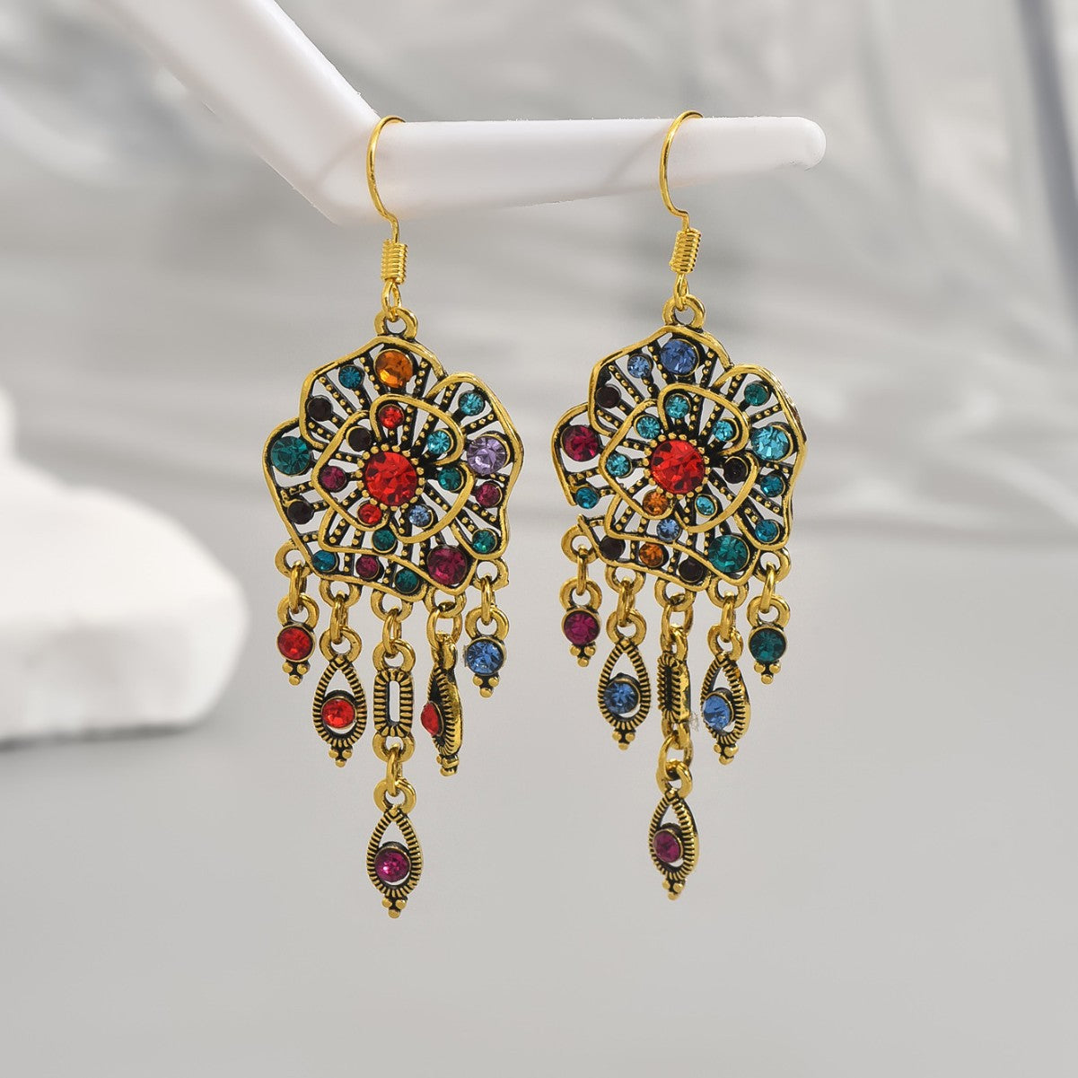 Atemberaubende Ohrring für den Alltag