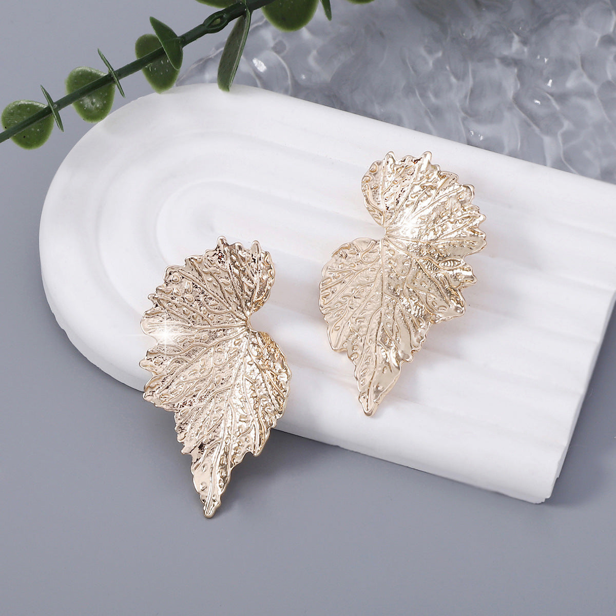 Atemberaubende Ohrring für den Alltag