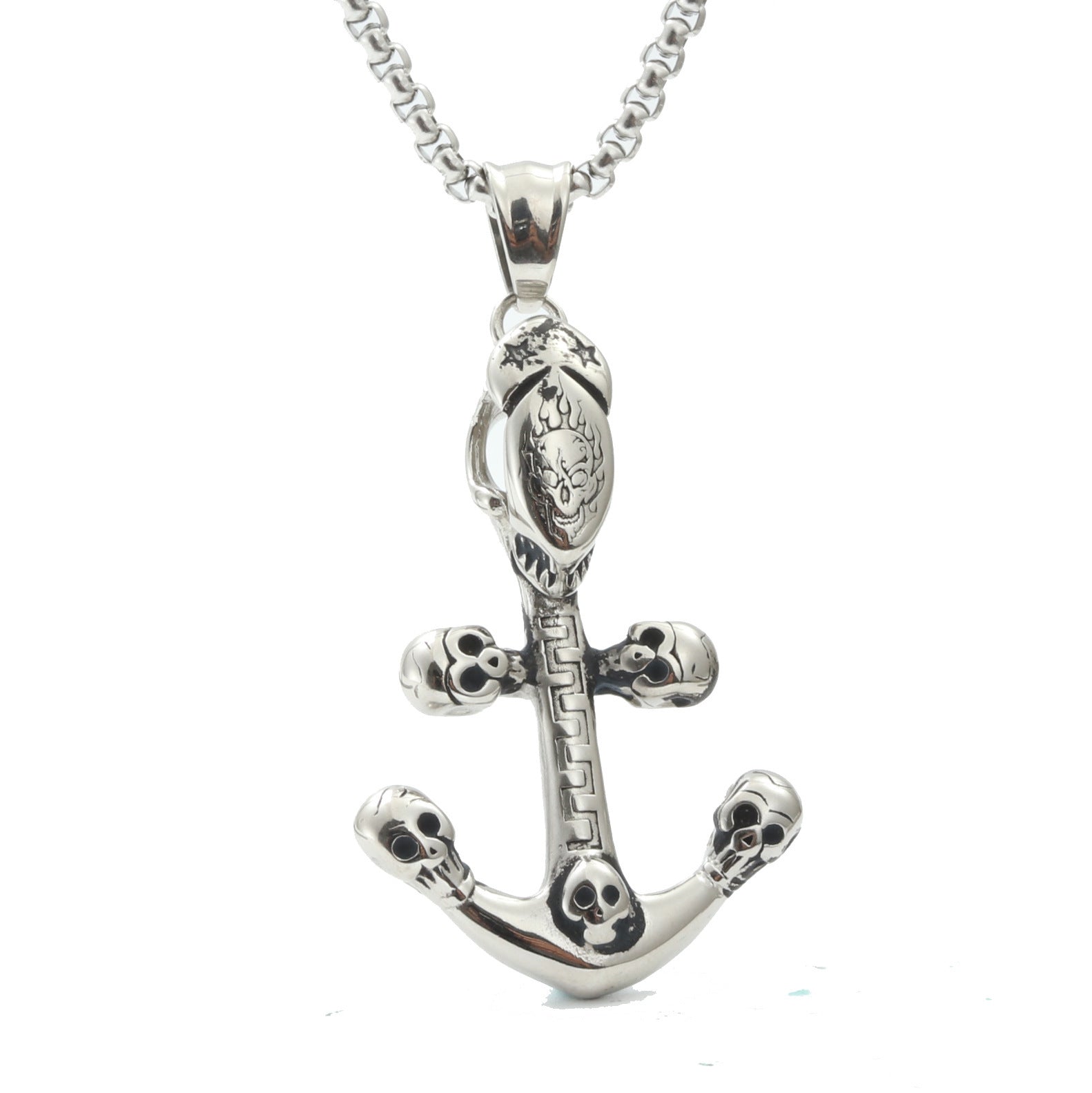 Zarte handwerkliche Halskette