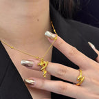 Zarte handwerkliche Halskette