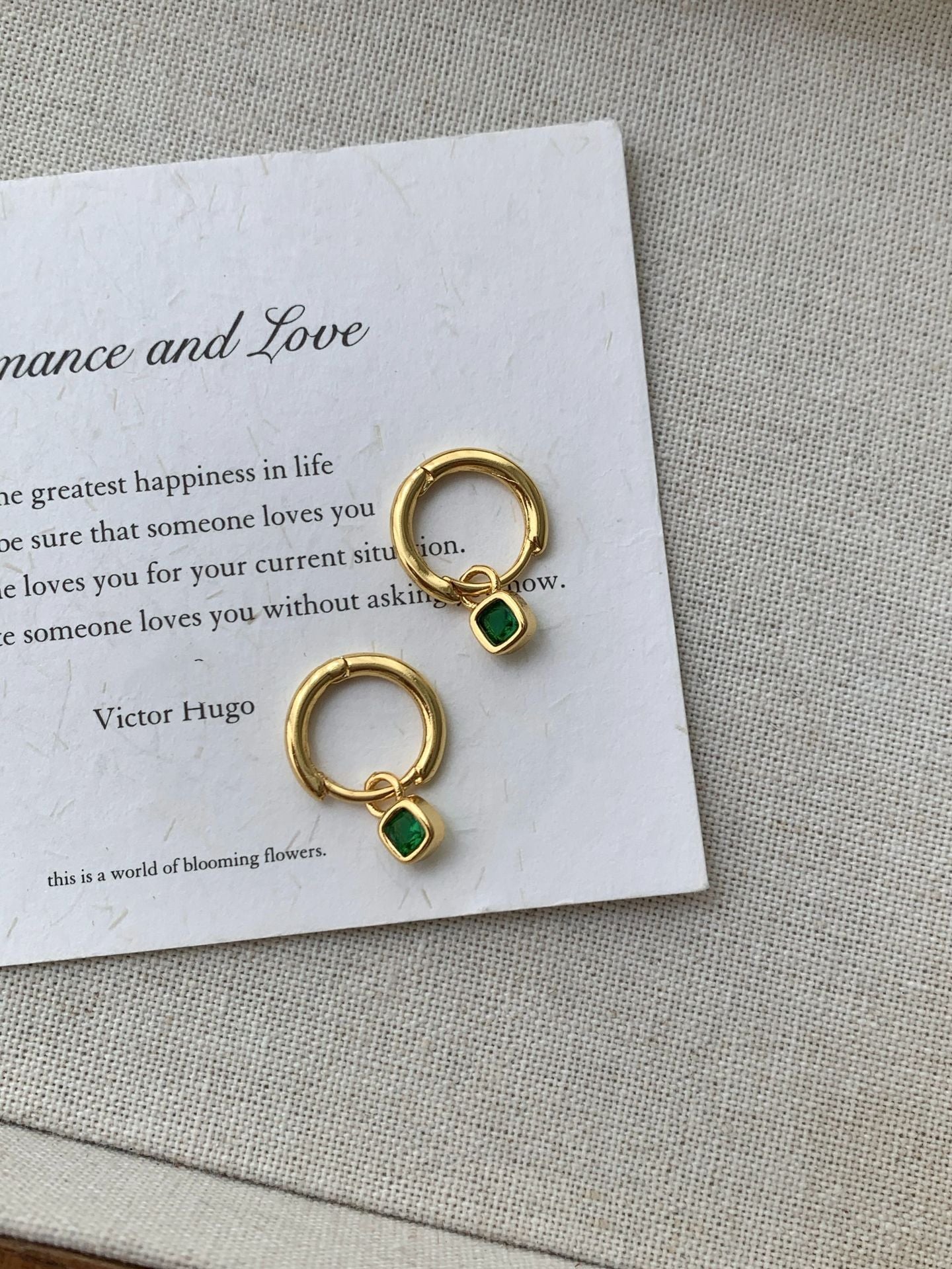 Atemberaubende Ohrring für den Alltag