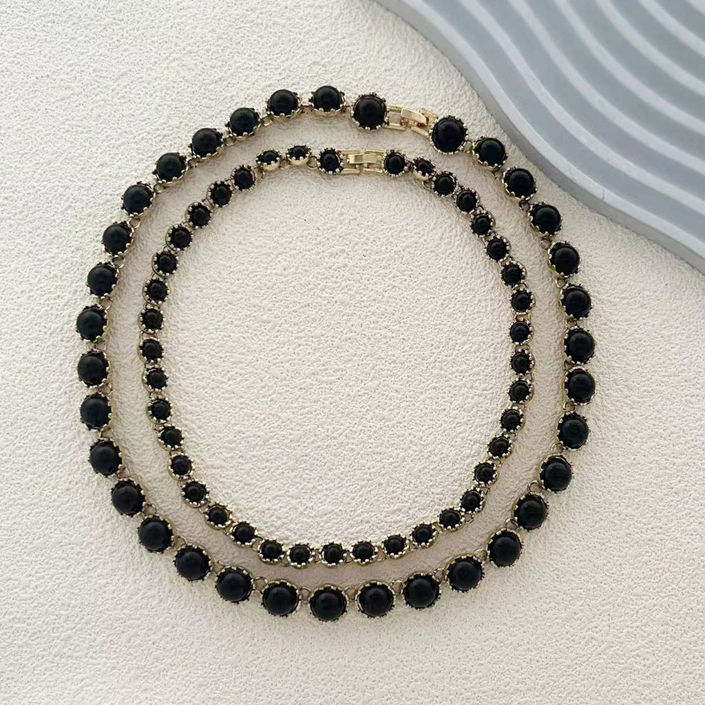 Zarte handwerkliche Halskette