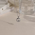 Zarte handwerkliche Halskette