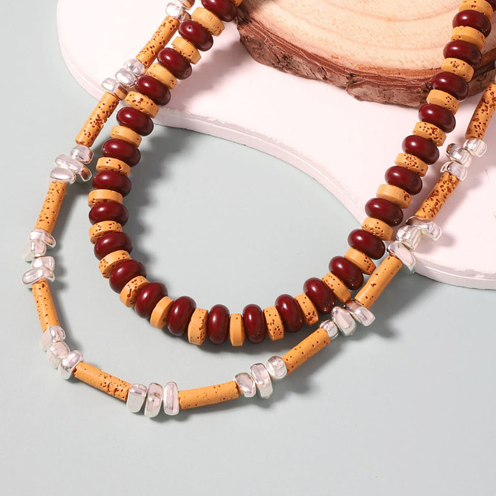 Schöne Halskette mit einzigartigem Stil