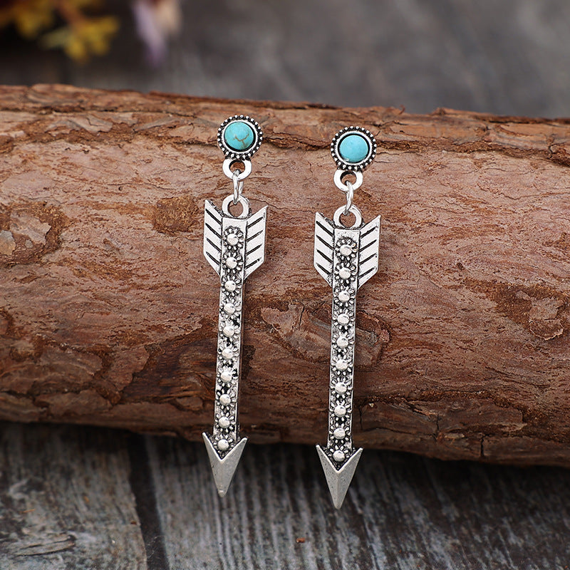 Zarte handwerkliche Ohrring