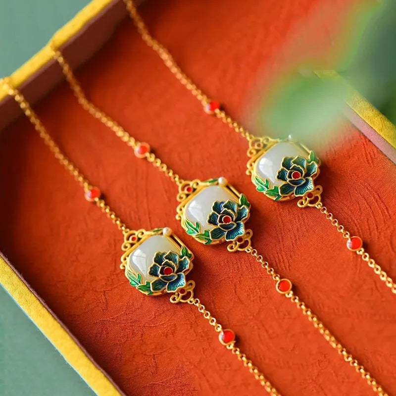 Schöne Gold Armband mit einzigartigem Stil