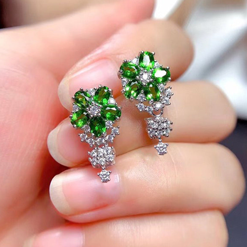 Atemberaubende Ohrring für den Alltag