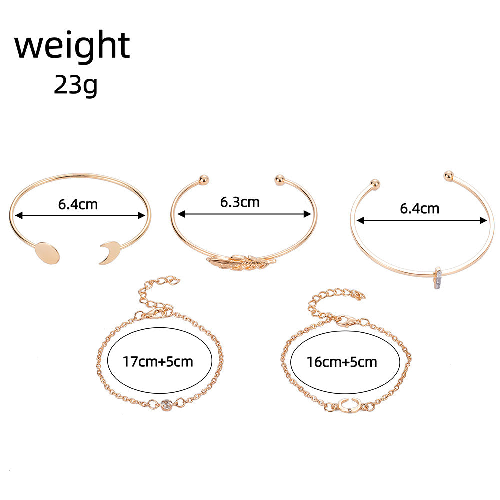 Schöne Gold Armband mit einzigartigem Stil