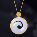 Zarte handwerkliche Halskette