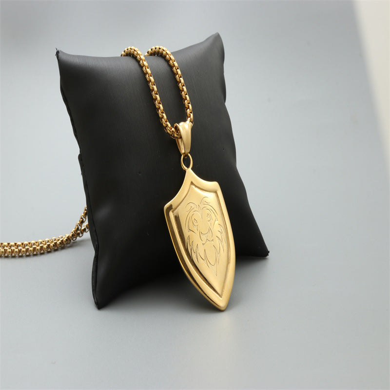 Zarte handwerkliche Halskette