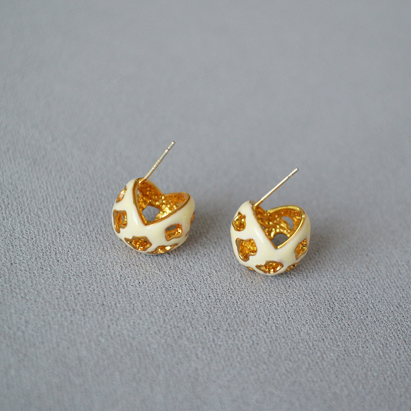 Atemberaubende Ohrring für den Alltag