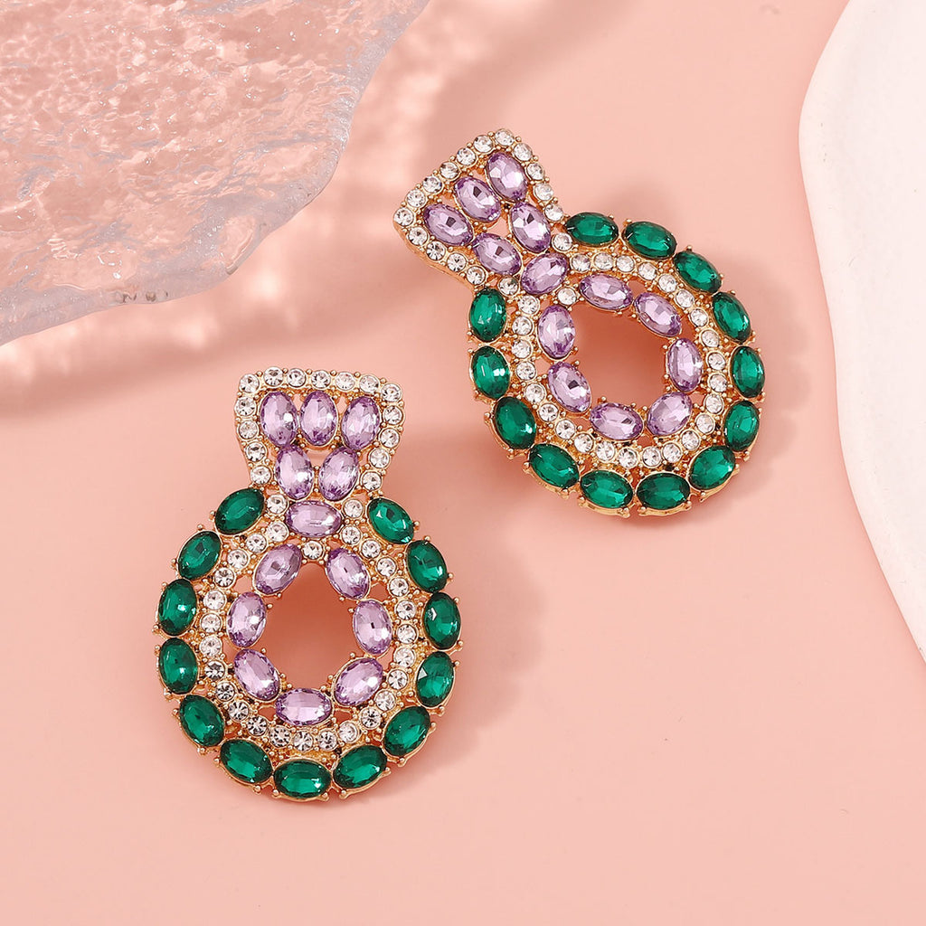 Atemberaubende Ohrring für den Alltag