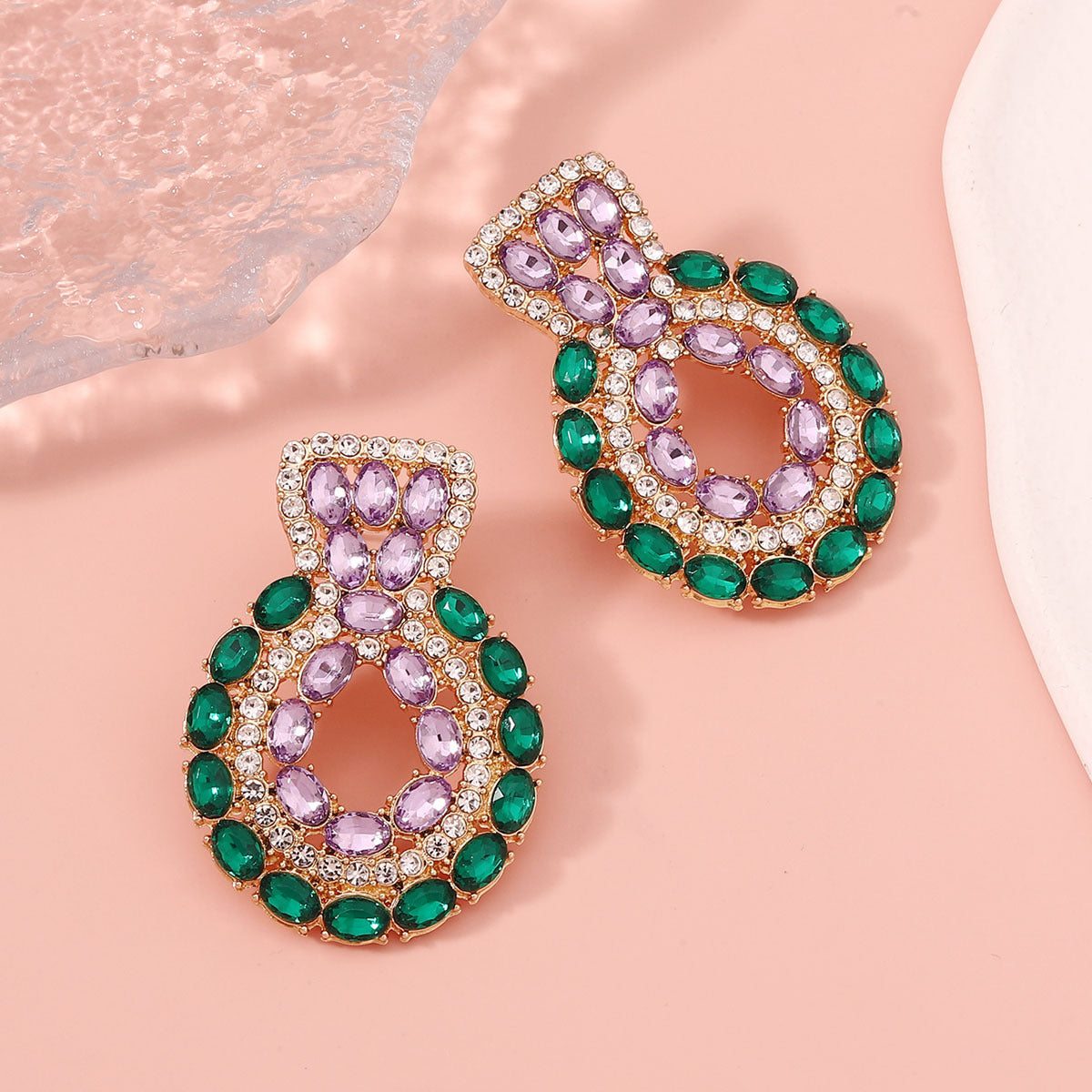 Atemberaubende Ohrring für den Alltag