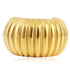 Zarte handwerkliche Gold Ohrring