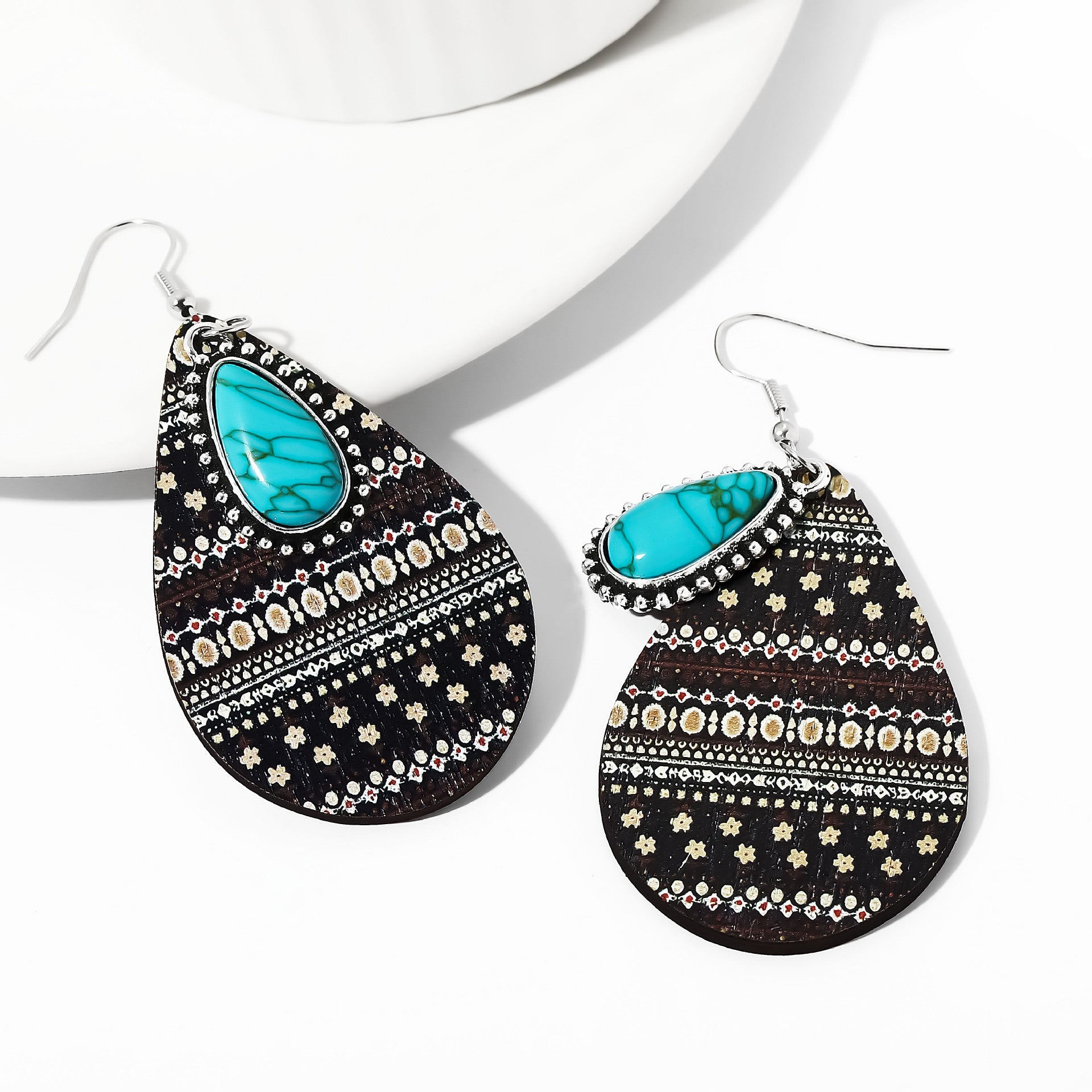 Atemberaubende Ohrring für den Alltag