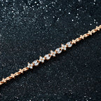 Schöne Armband mit einzigartigem Stil