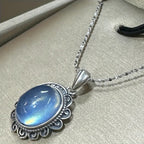 Zarte handwerkliche Halskette