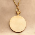 Zarte handwerkliche Halskette