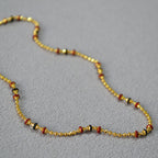 Schöne Gold Halskette mit einzigartigem Stil