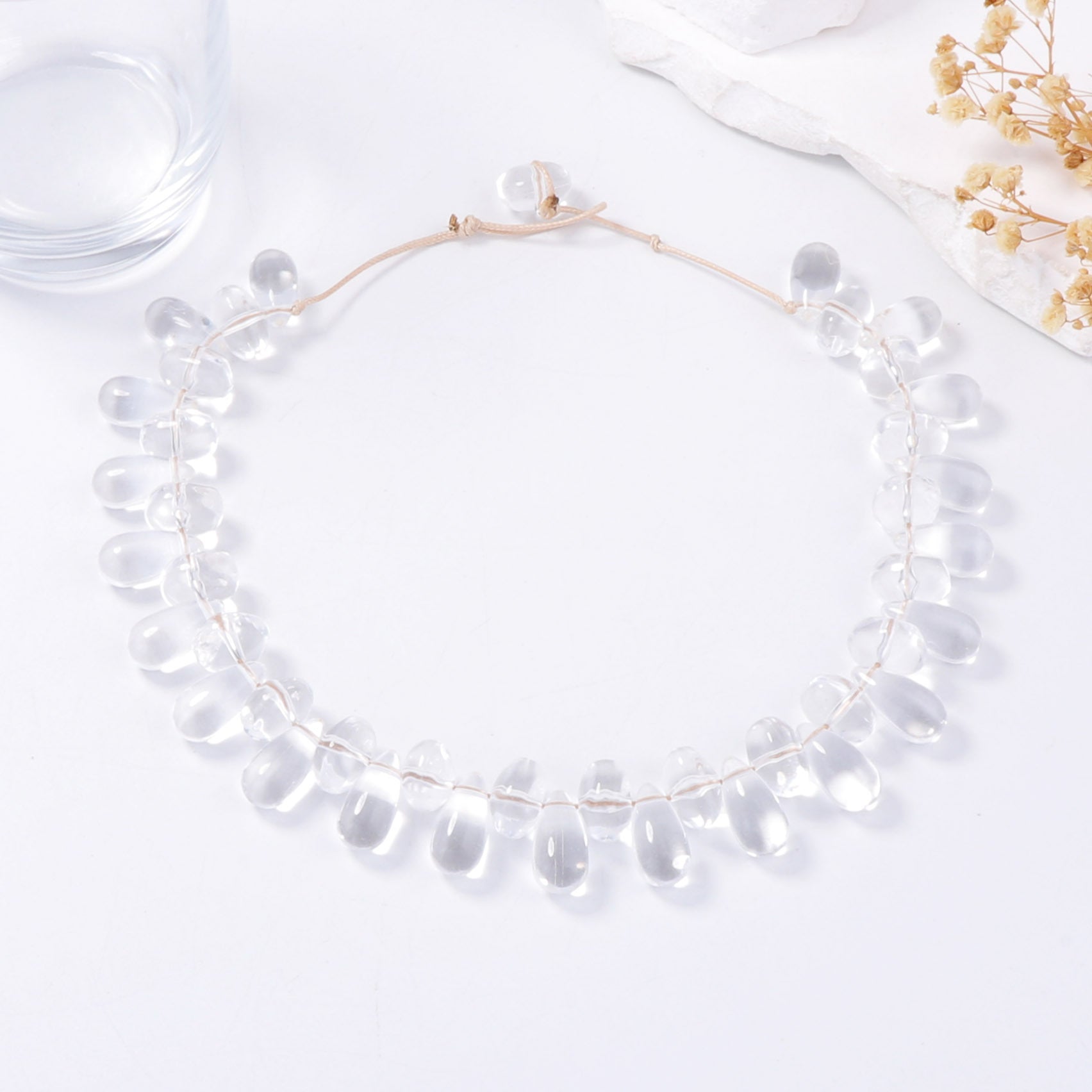 Schöne Armband mit einzigartigem Stil