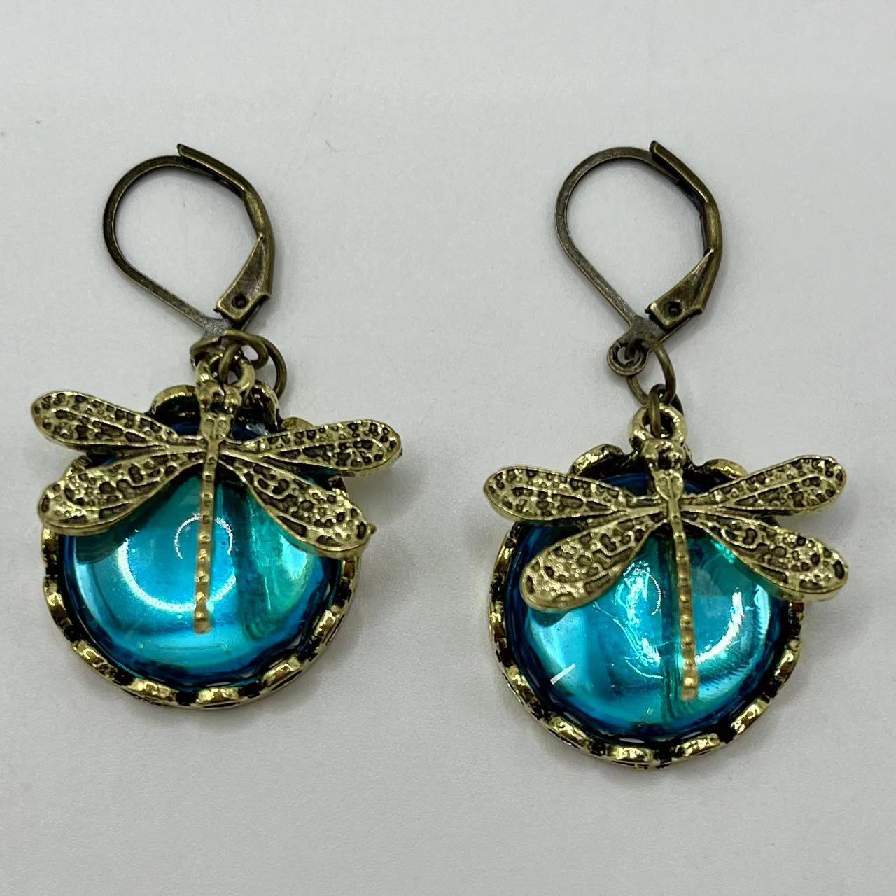 Handgefertigte Vintage Ohrring