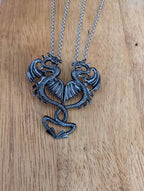 Schöne Halskette mit einzigartigem Stil