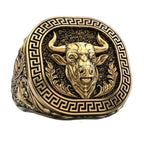 Zarte handwerkliche Ring