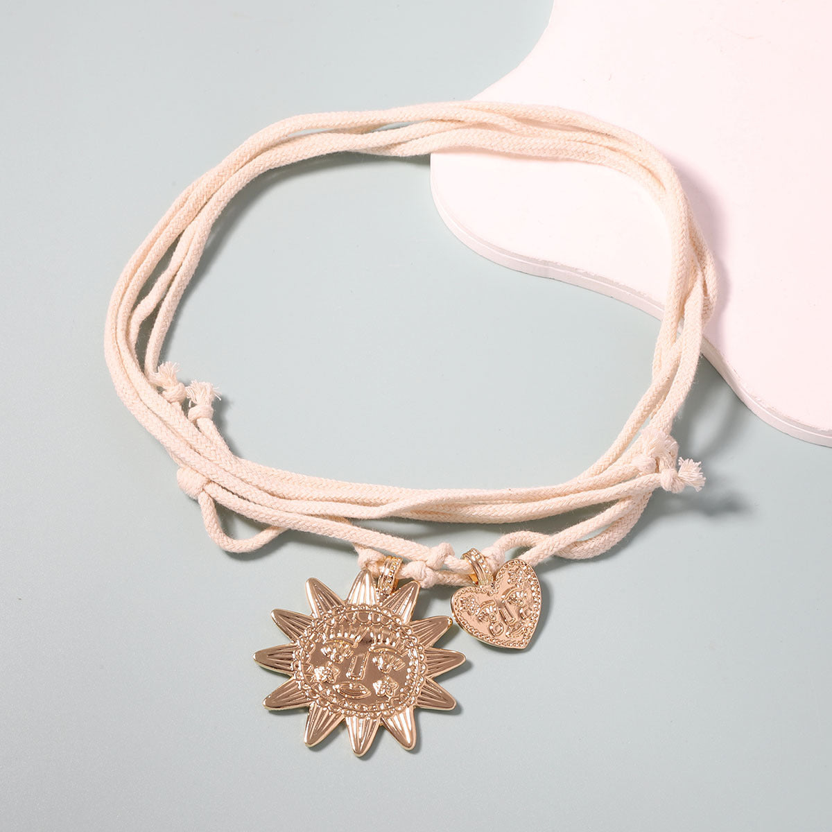 Romantische Gold Halskette für besondere Momente