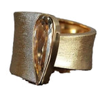 Zarte handwerkliche Gold Ring