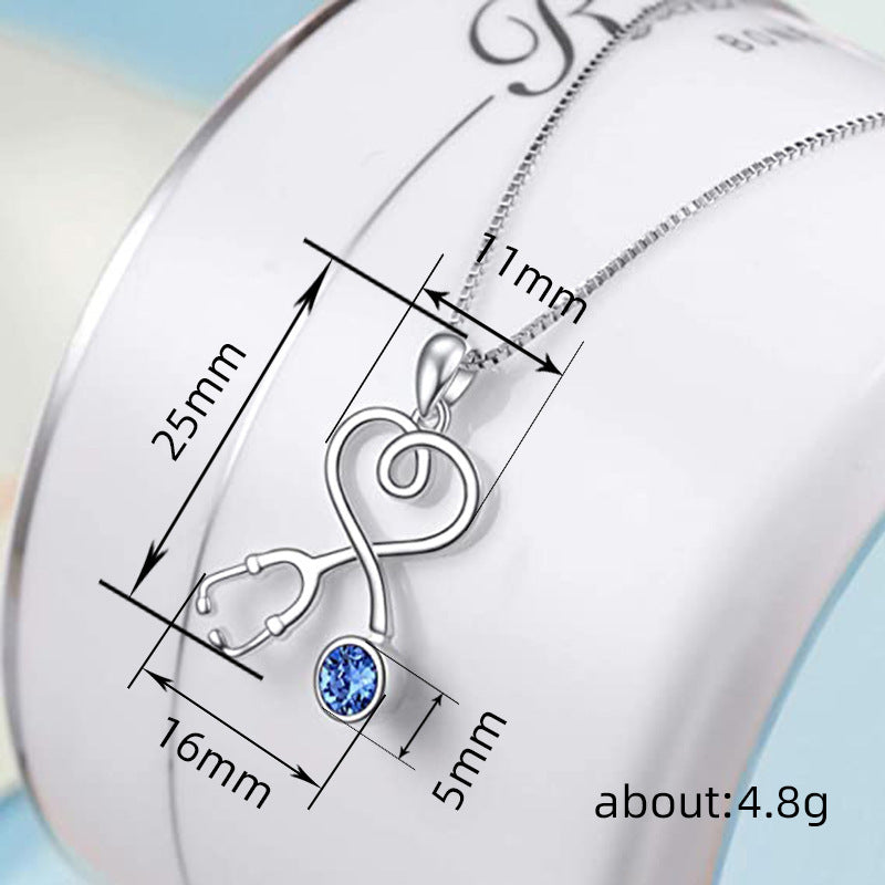Schöne Halskette mit einzigartigem Stil